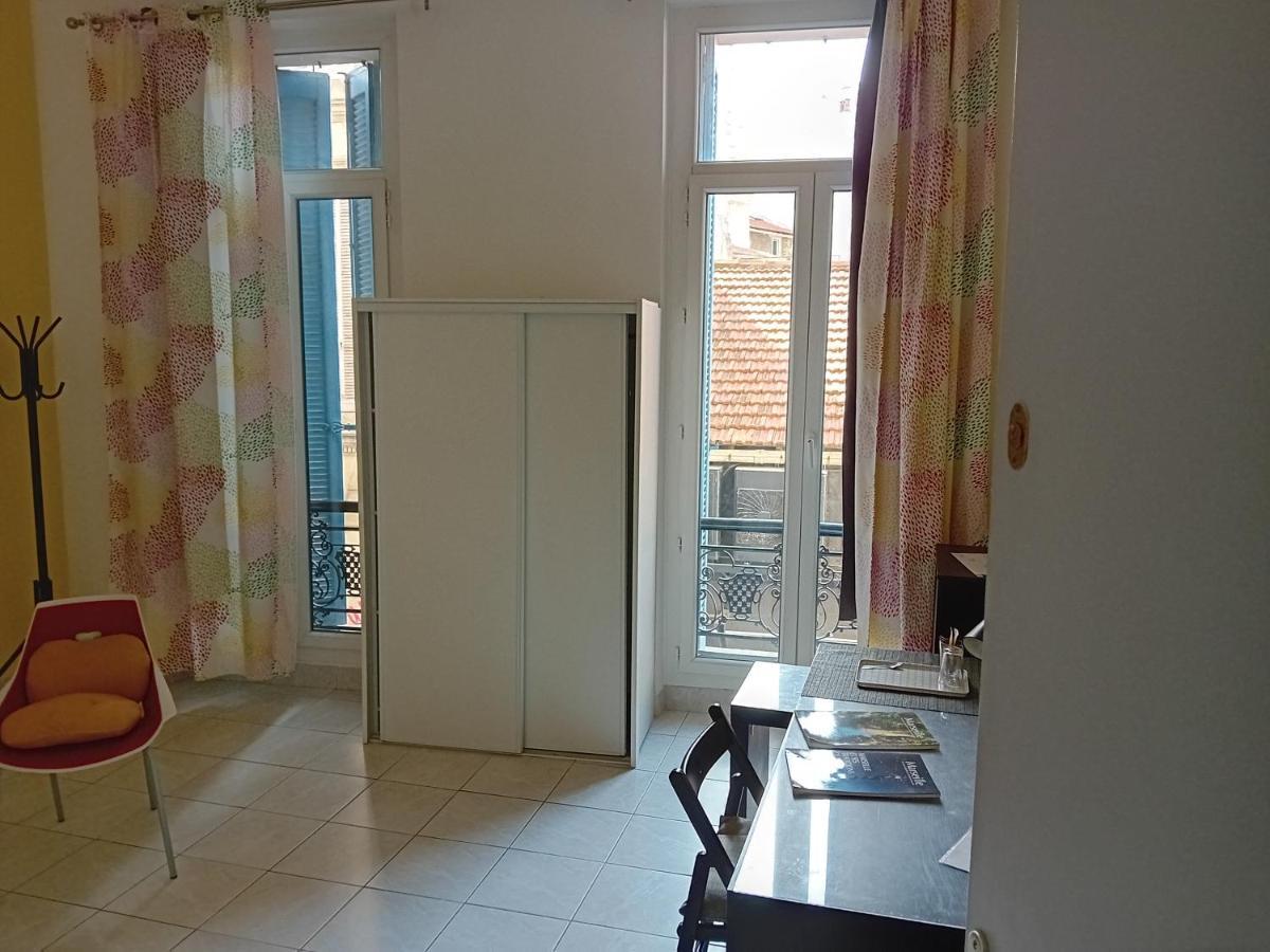 Quartier De Verdure "Cours Julien La Plaine "Chambre Privee Dans Appartement Marsilia Exterior foto